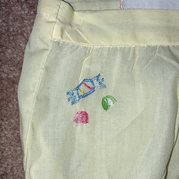 Vintage Mayfair 0/3 months candy embroidered shortalls - Picture 3 of 8